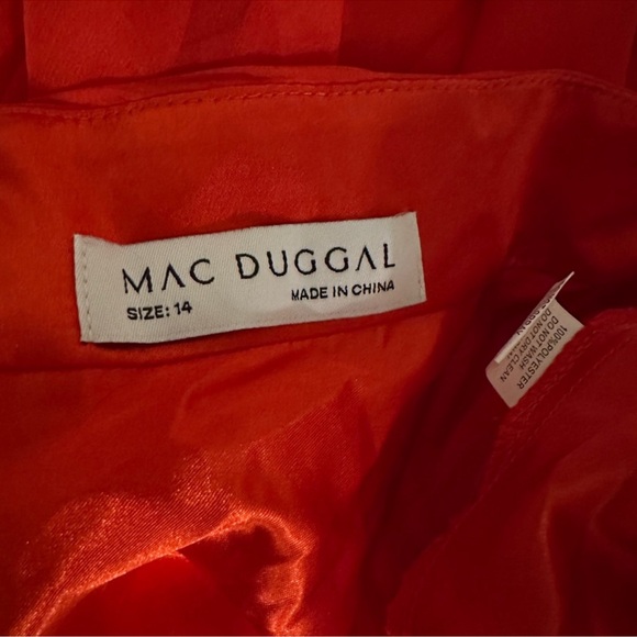 Mac Duggal  Rosette chiffon Empire waist gown - Picture 7 of 9